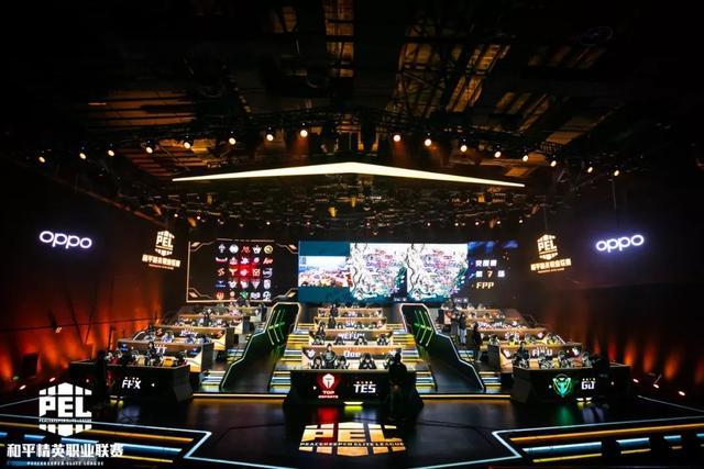 但张朝阳却 但张朝阳却