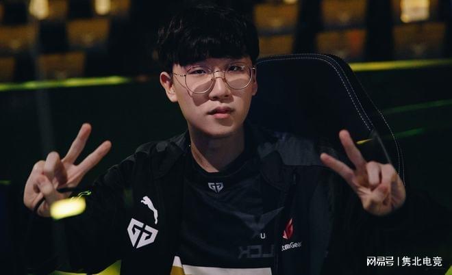 库里取得4 库里取得4